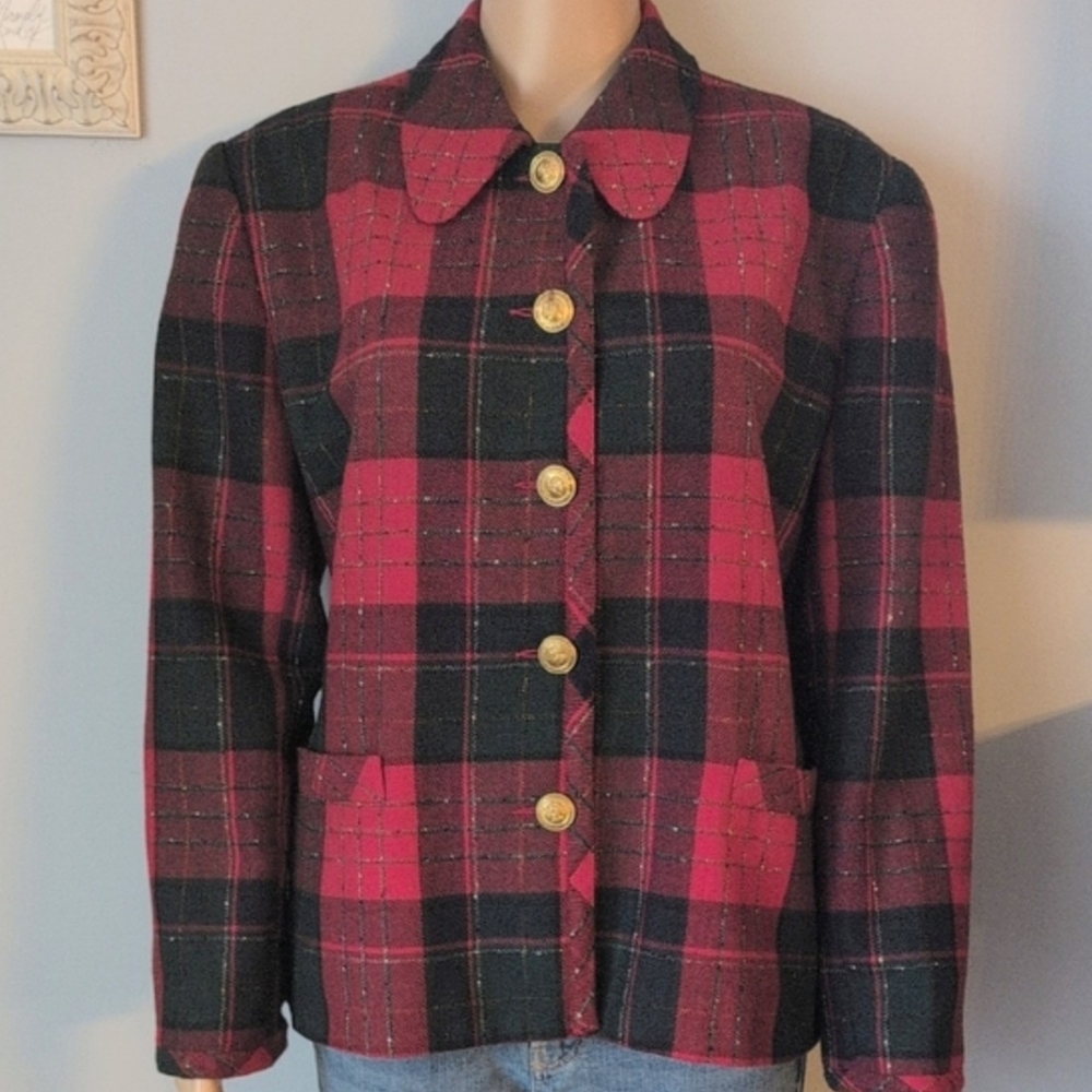 Vintage Red Plaid Tweed Jacket Gold Crest Buttons Peter Pan Collar Blazer - Picture 3 of 17